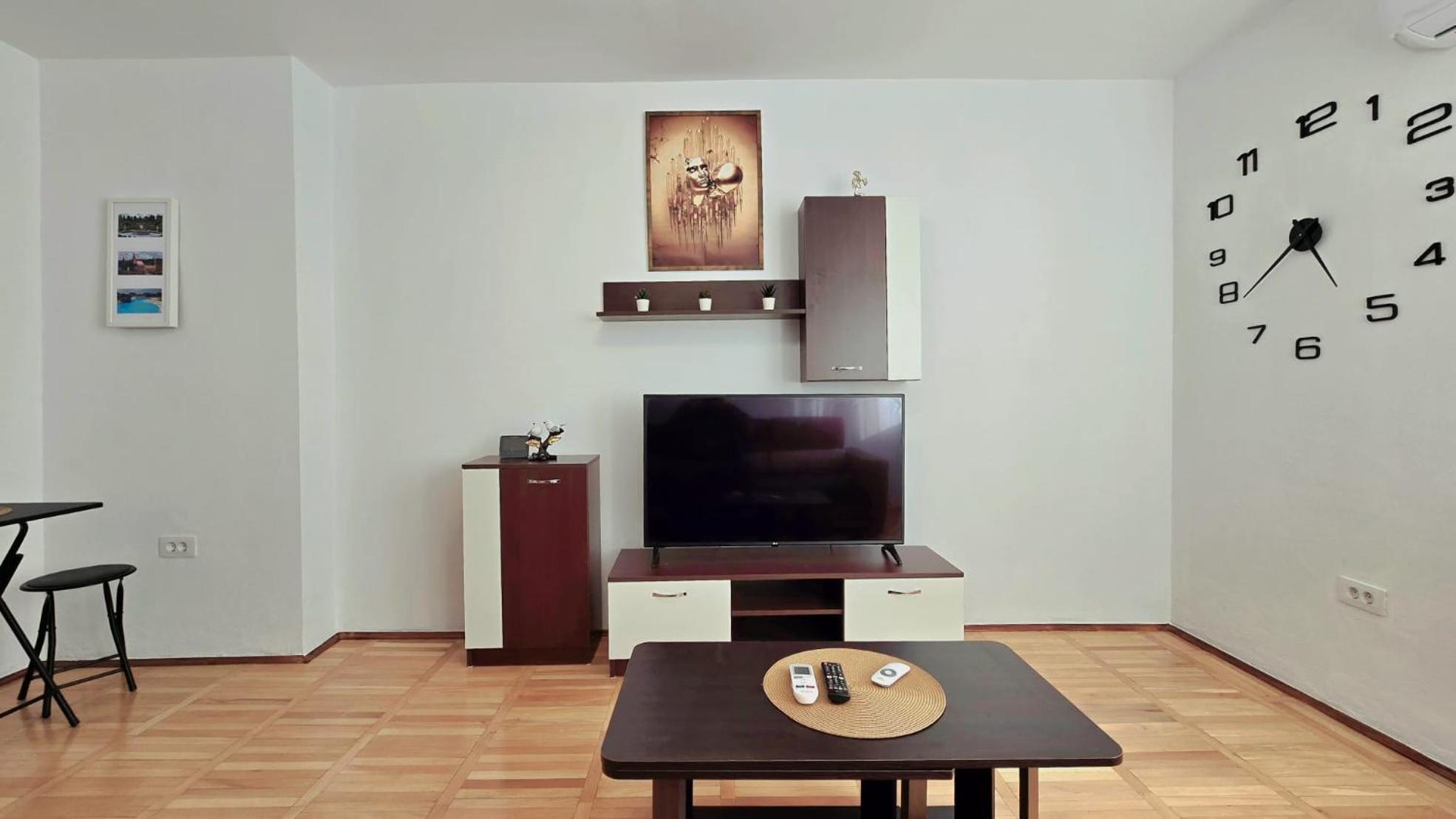 Apartament Confort Hd Хунедоара Экстерьер фото