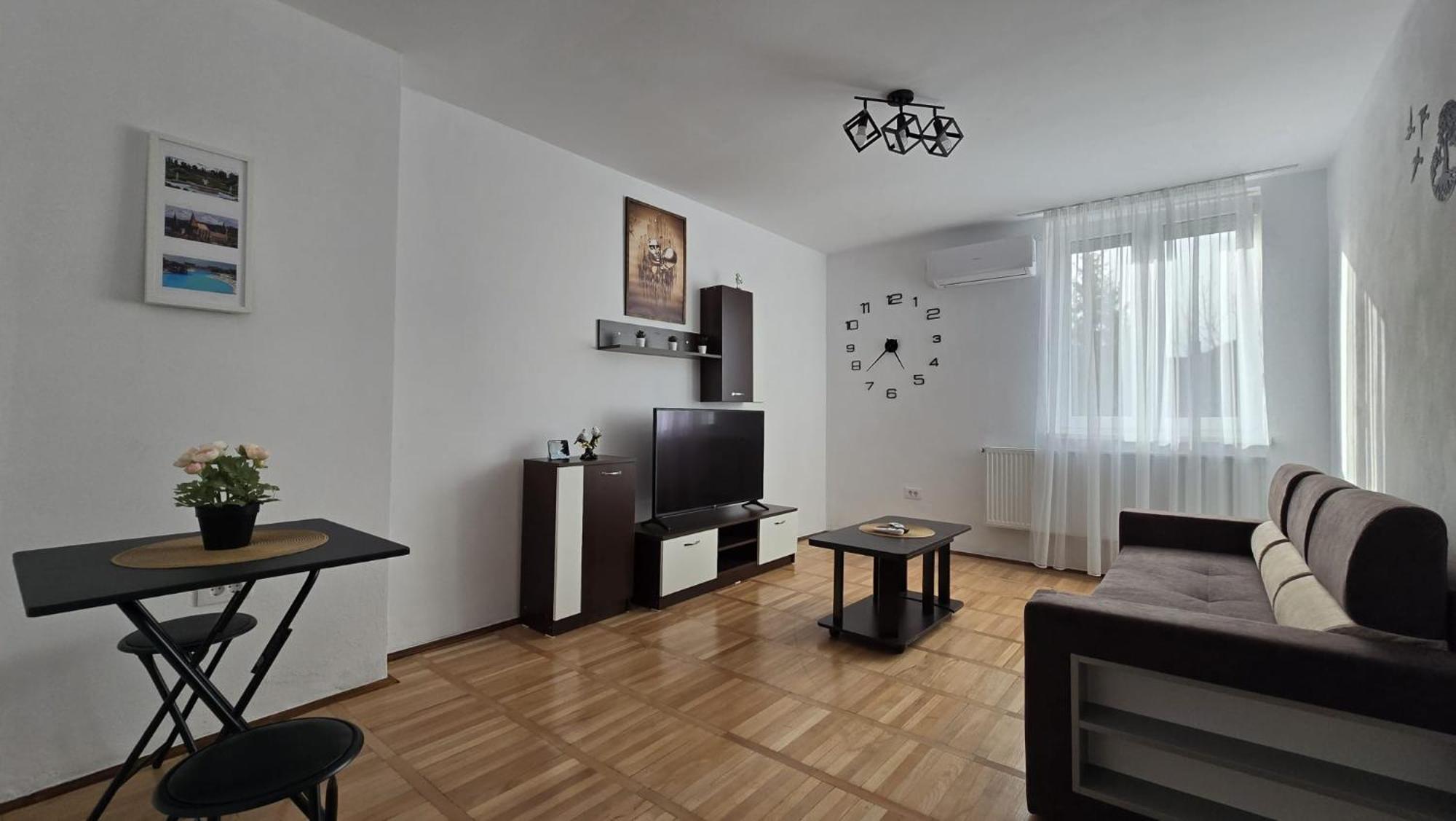 Apartament Confort Hd Хунедоара Экстерьер фото