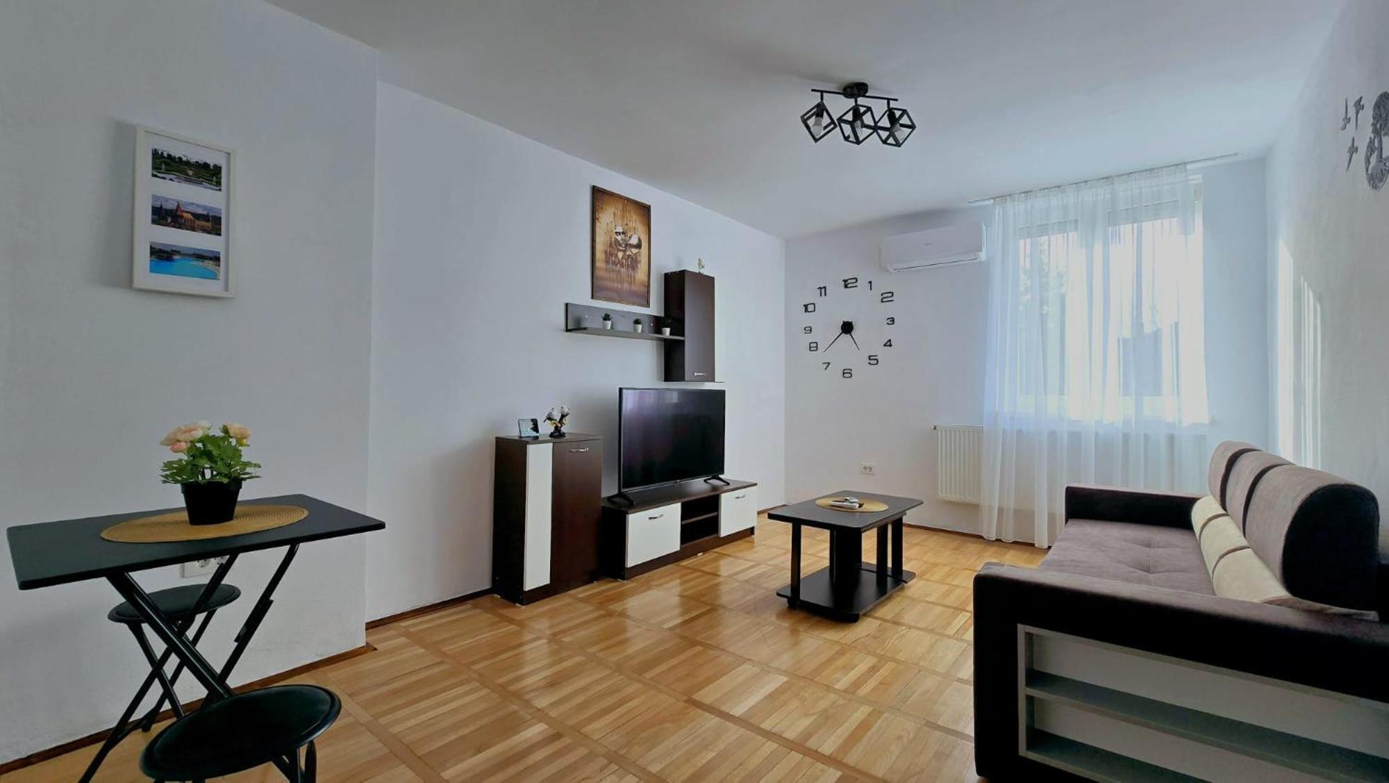 Apartament Confort Hd Хунедоара Экстерьер фото